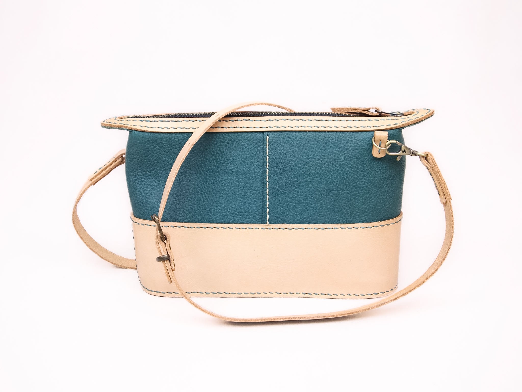 The Simora Toiletry/Crossbody - Green